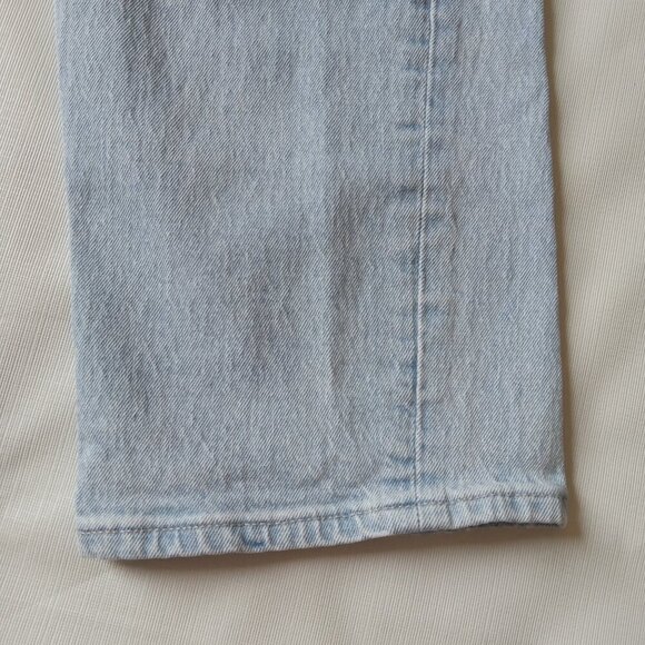 GAP Blue Light Denim Wash Cheeky Straight High Rise Distressed Jeans Women's 12 - Picture 9 of 12